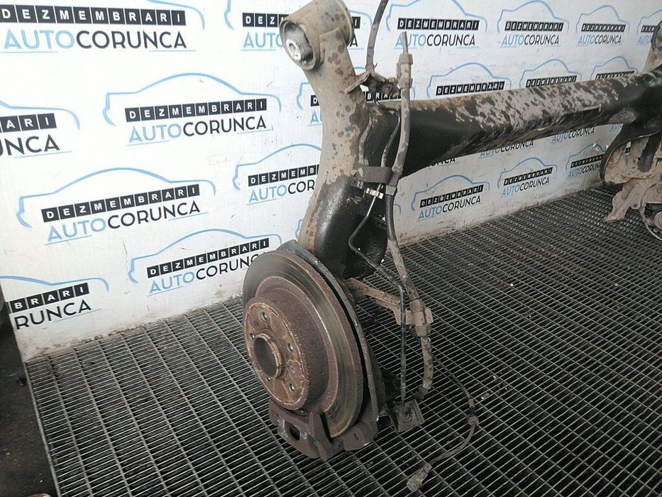 Punte spate Nissan Qashqai J11 1.2 DIG - T Benzina 2013 - 2017 SUV 4 Usi (1243) 4x2