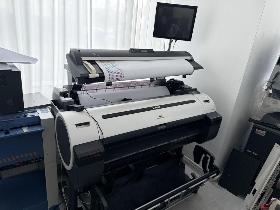 Ploter Canon IPF770 cu scanner  contor 90mp
