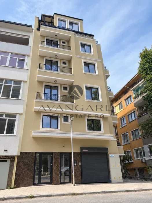 Продава се Двустаен апартамент в Пловдив, Център - 69 кв.м за 2174 €/кв.м - Снимка #6