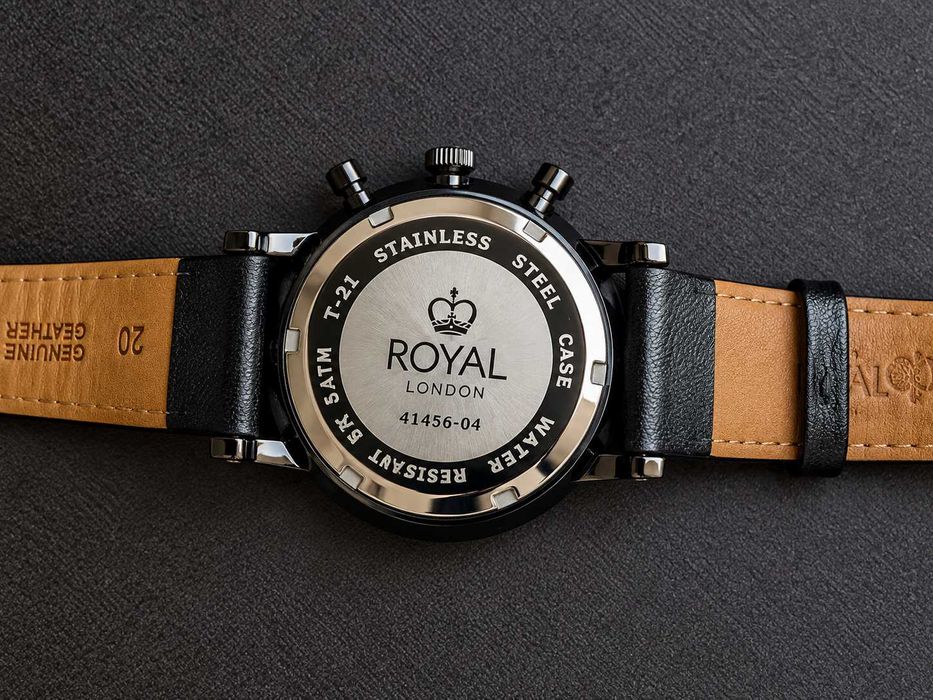 Часы Royal London