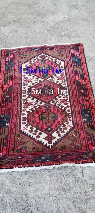 Ръчно тъкани вълнени Антични килими и пътеки.Цени по договорка.