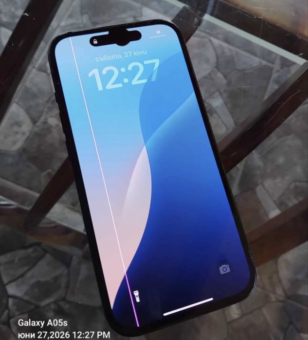 Продавам Iphone 15 128gb