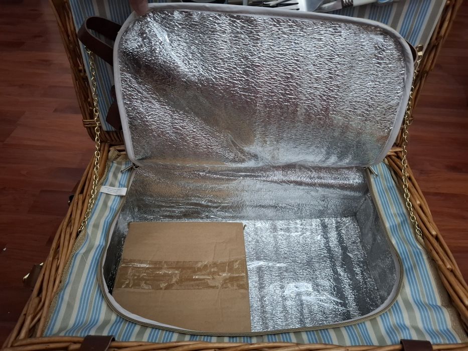 Cos picnic Bremen Madison Park, 4 persoane, elegant, patura inclusa, 46 x 30 x 21 cm