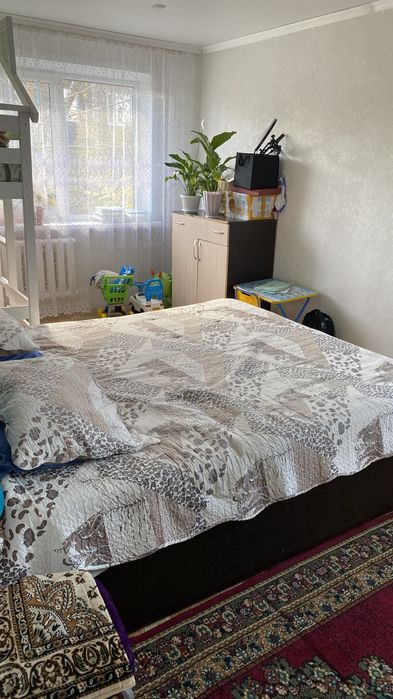 Продается спальный горнитур