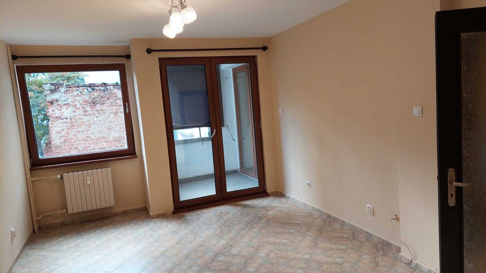 Дава се под наем Двустаен апартамент в София, Лозенец - 52 кв.м за 561 € - Снимка #1