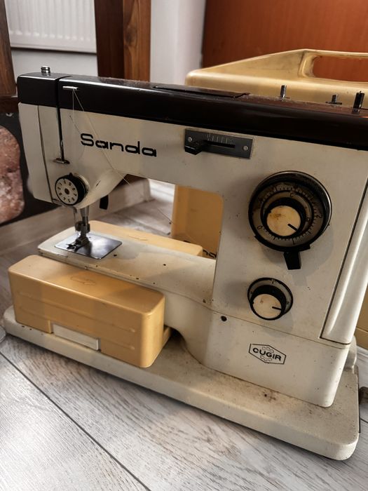 Masina de cusut Sanda