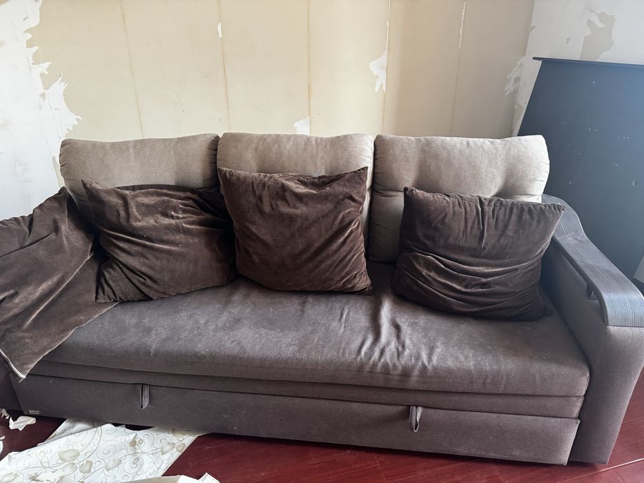 Диван, продам срочно