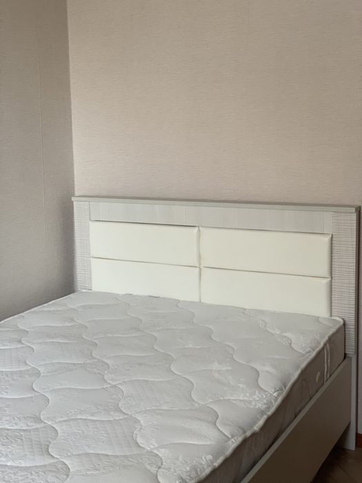 Кровать 120 на 200 белого цвета