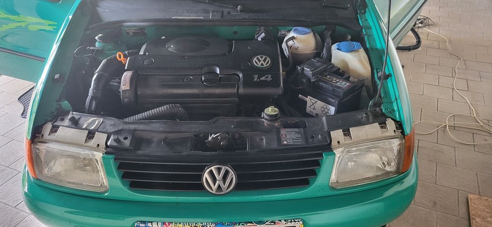 VOLKSWAGEN Polo 0 — imagine 2