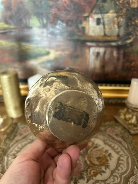 A182 Superba carafa mica masiva de bronz 757g 9 h 11 d