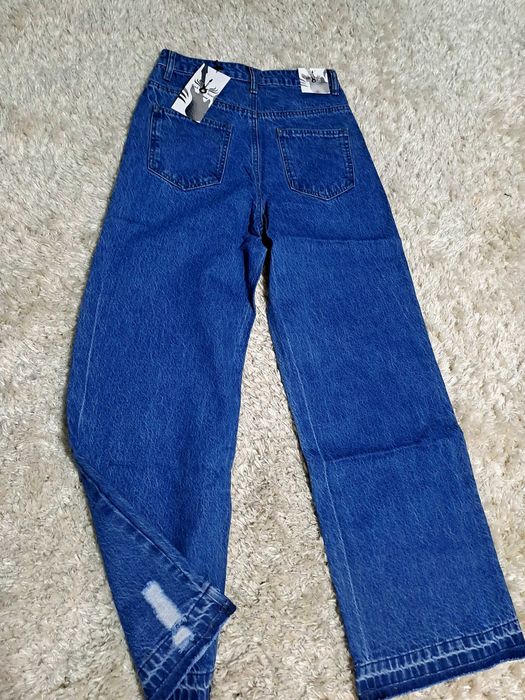 Дънки, няколко модела