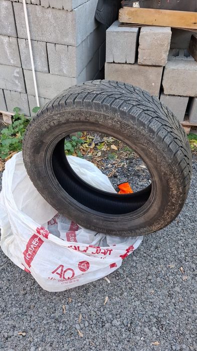 Шины R18 комплект шипованная