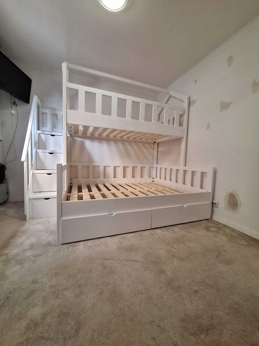 TRANSPORT GRATUIT.Pat etajat tip casuta.Cod 3529