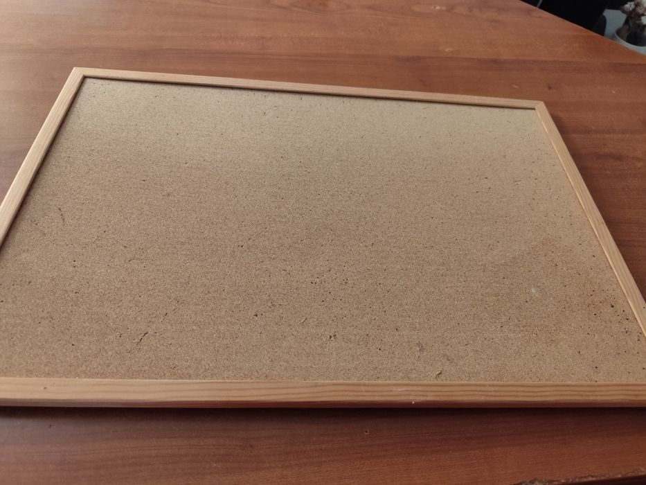 Коркова дъска 60/40 см