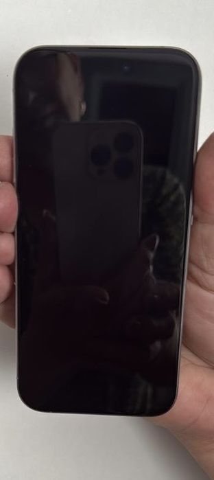 Продам iPhone 15 pro серый