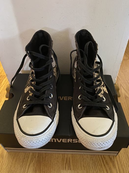Converse cu fermoare pe laterale