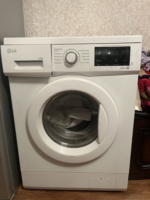 Продам стиральную машинку автомат