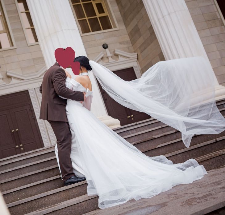 Продам шикарное свадебное платье