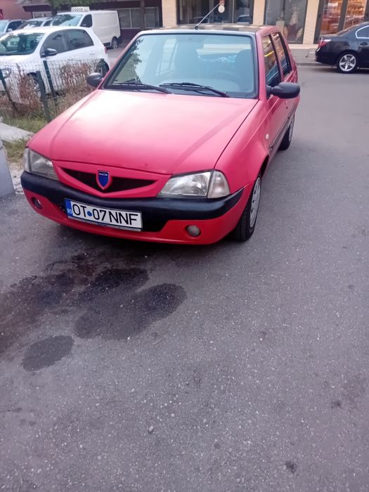Vând Dacia Solenta