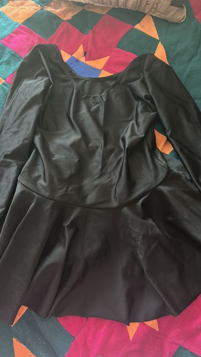 Продам танцевальный купальник