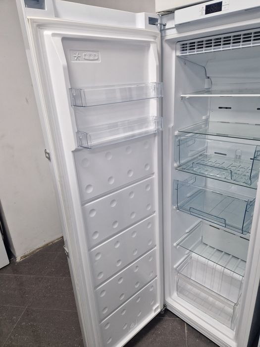 Фризер Point A++ No frost