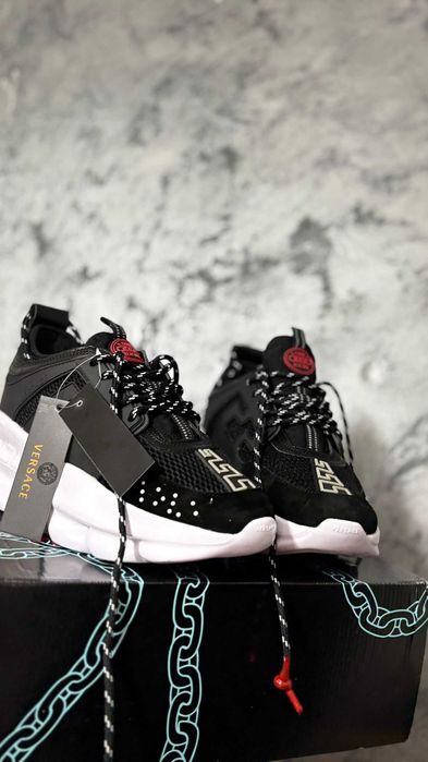 Adidasi Negri cu talpa alba