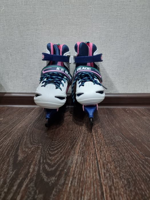 Продам коньки в отличном состоянии