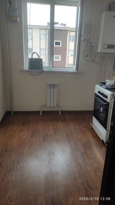 Срочно уй сотилади Бекобод тумани 1- савхозда