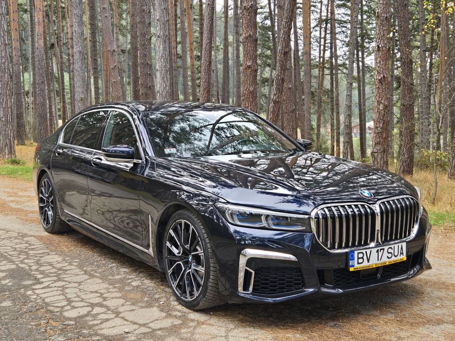 BMW Seria 7 Mașina este FULLLL, individual, Retrofit to 2020