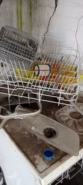 Посудомойки на запчасти