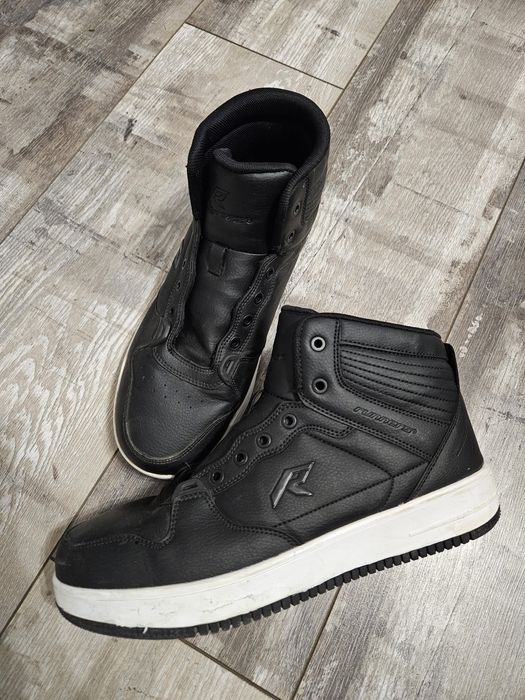 Обувки няколко модела