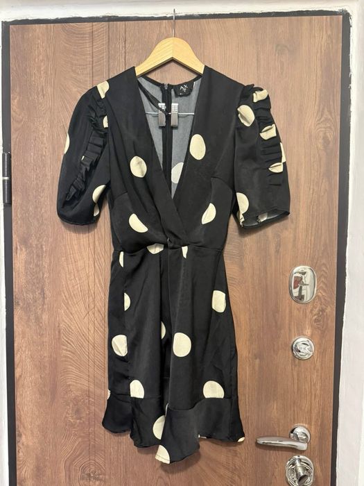 Rochie AX Paris primavara cu buline si volane