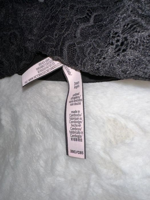 Сутиен Victoria’s Secret