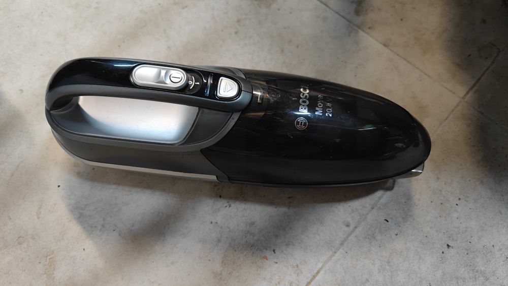 Прахосмукачка BOSCH MOVE BHN24L