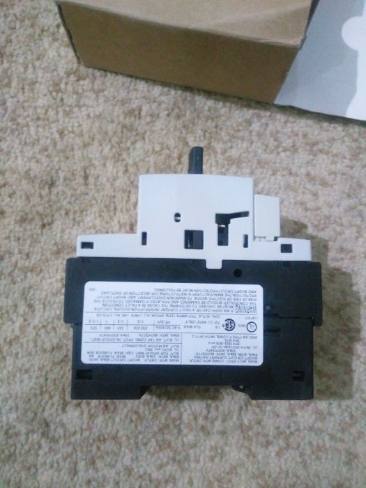 Siemens 3RV1021-1AA15 Выключатель автомат для защиты эл. двигателей.