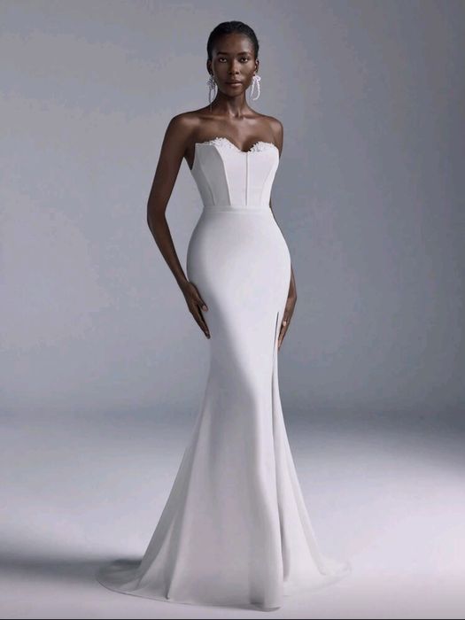 Страхотна дамска дълга рокля в бяло. Ново! Размер S