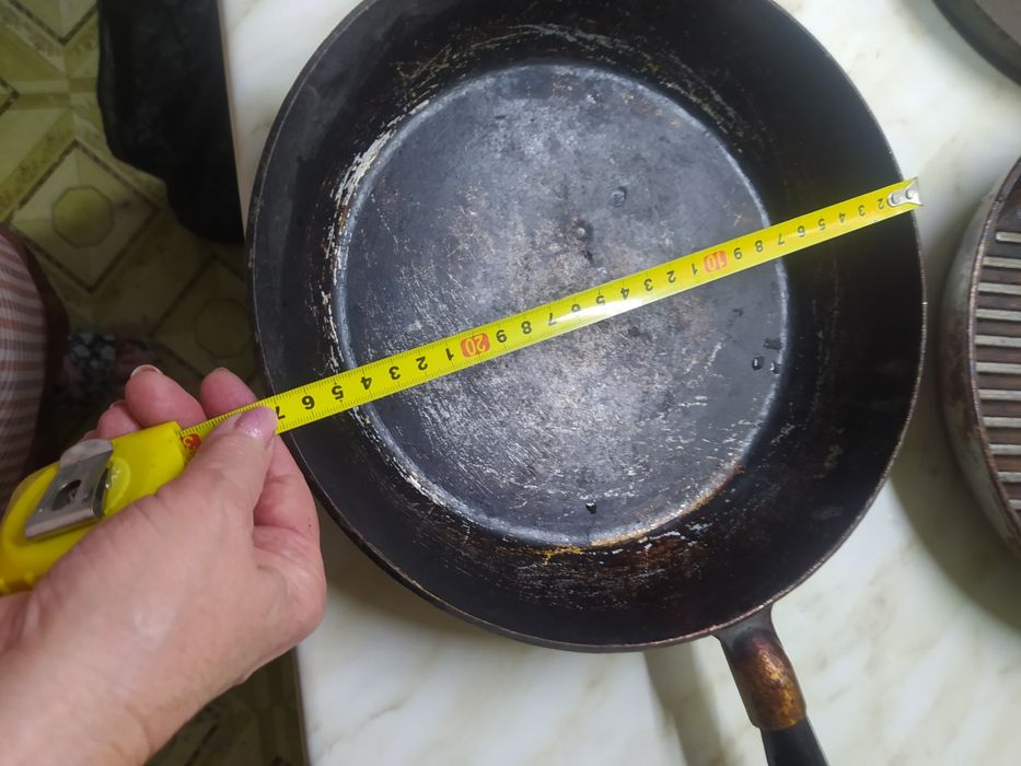 Сковородки разные советского периода