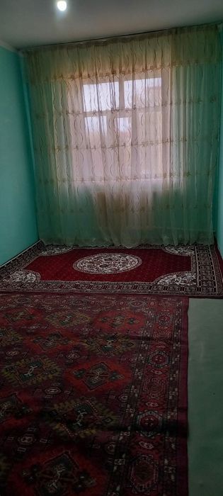 Nukus 22 mkda 3 etaj 2 xanali kvartiraga beriledi areston kondyori bar