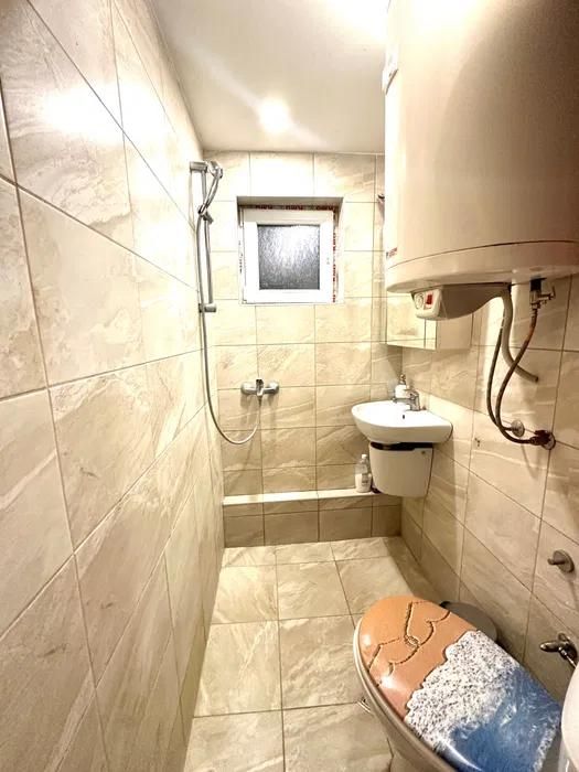 Дава се под наем Тристаен апартамент в Варна, Колхозен пазар - 70 кв.м за 498.27 € - Снимка #6