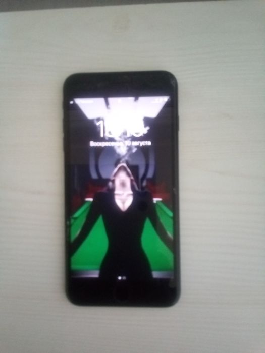 Срочно айфон 7+ сотилади