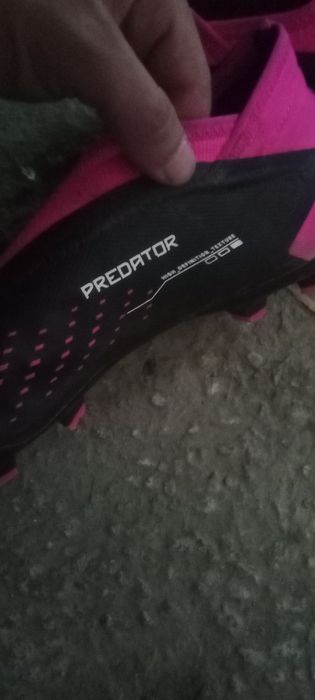 Adidas  predator бутсы Срочно