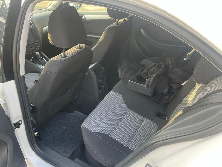De vanzare WV Jetta Hybrid