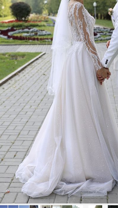 Свадебное платье