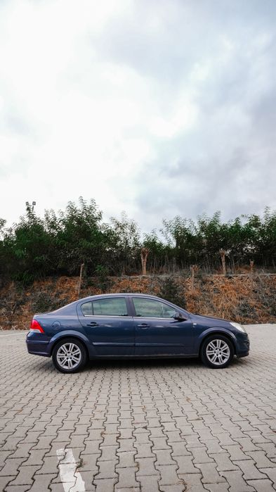 OPEL Astra 2008 — imagine 4