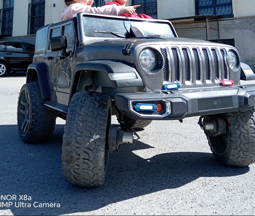 Jeep sotiladi hamma joyi ideal