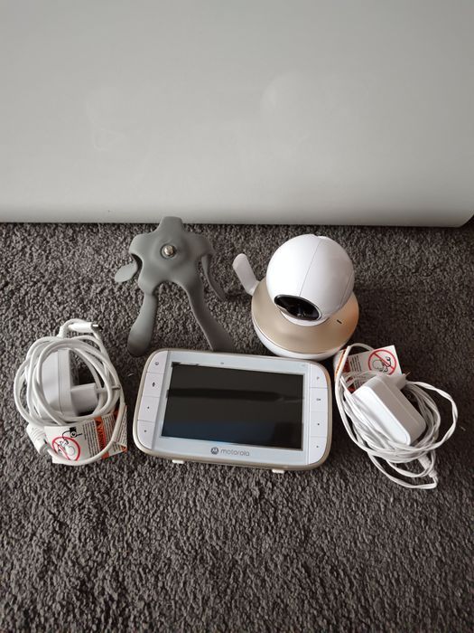 Видео Бебефон Motorola MBP855 Connect