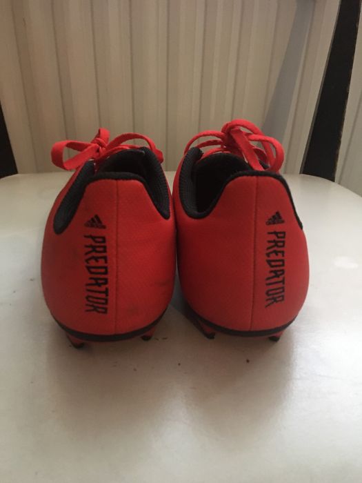 футболни бутонки оргинални