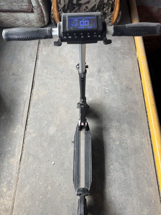 Электросамокат KUQOO-S3