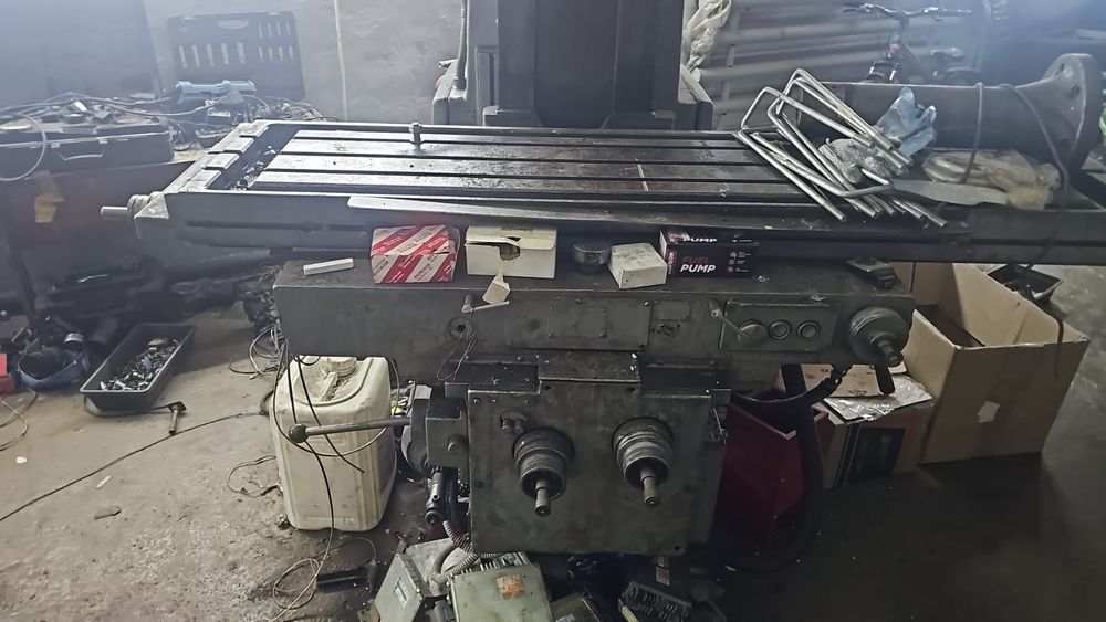 продам фрезерный станок и расточной