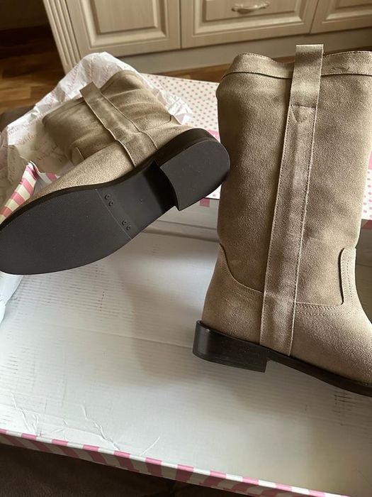 Сапоги новые 37 размер